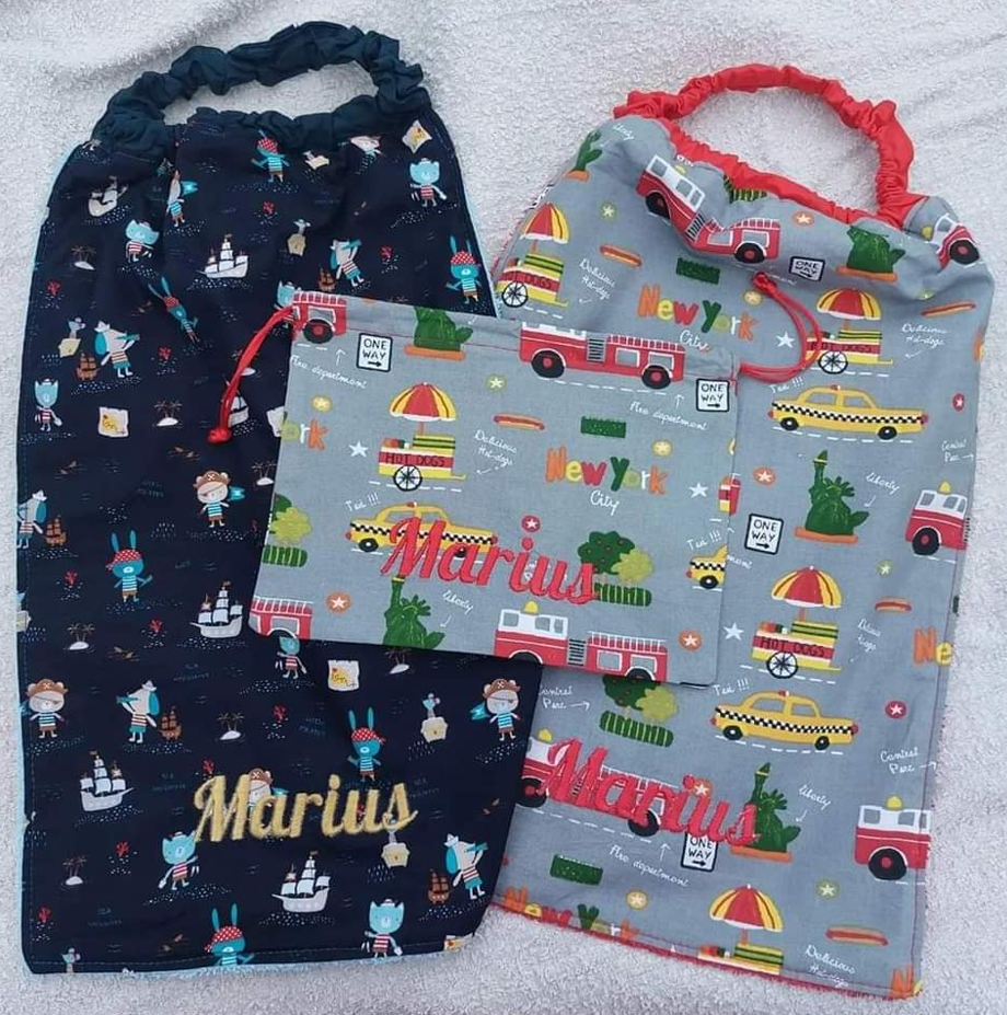 SERVIETTE ELASTIQUE POUR MATERNELLES